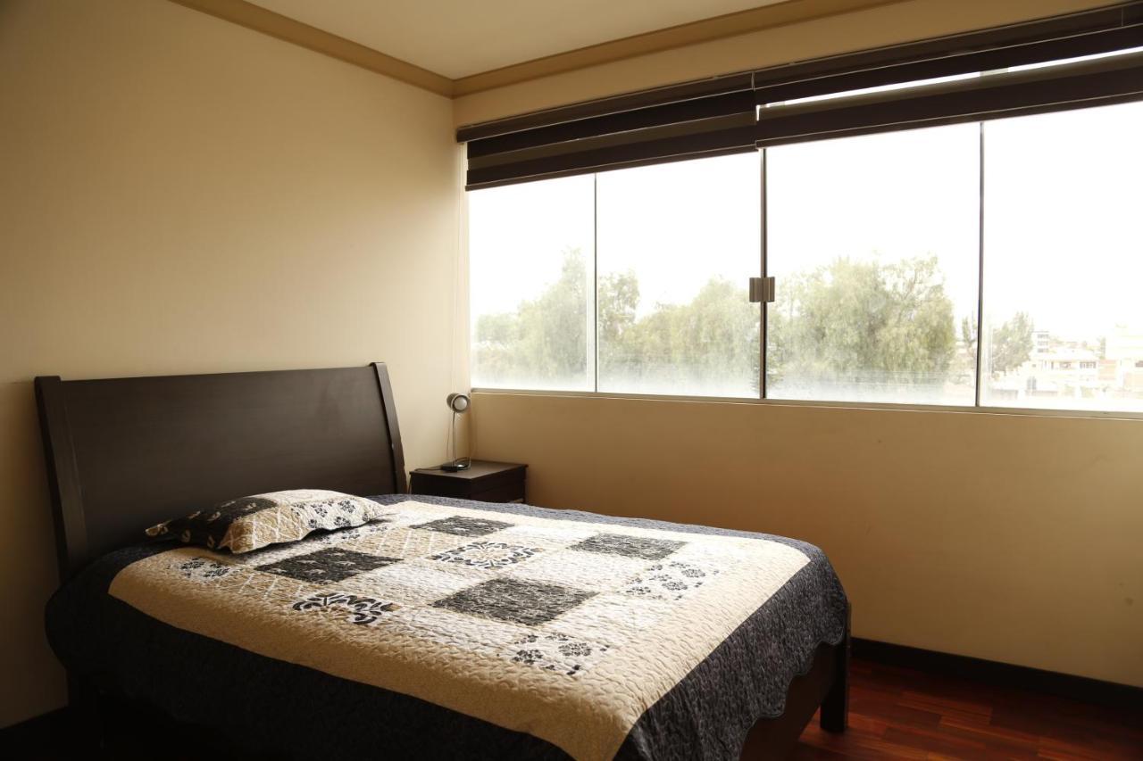 San Martin Apartment โกชาบัมบา ภายนอก รูปภาพ