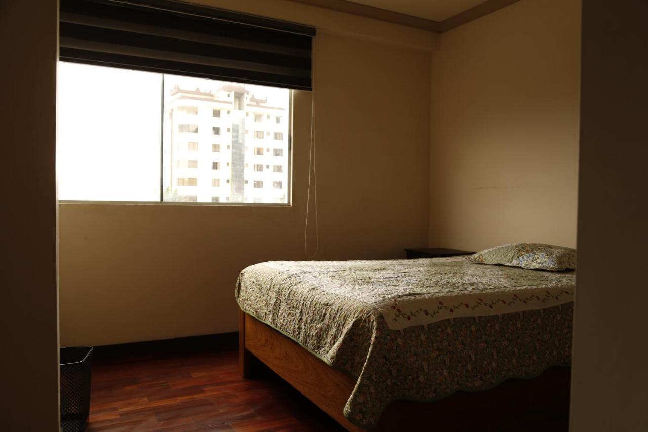 San Martin Apartment โกชาบัมบา ภายนอก รูปภาพ