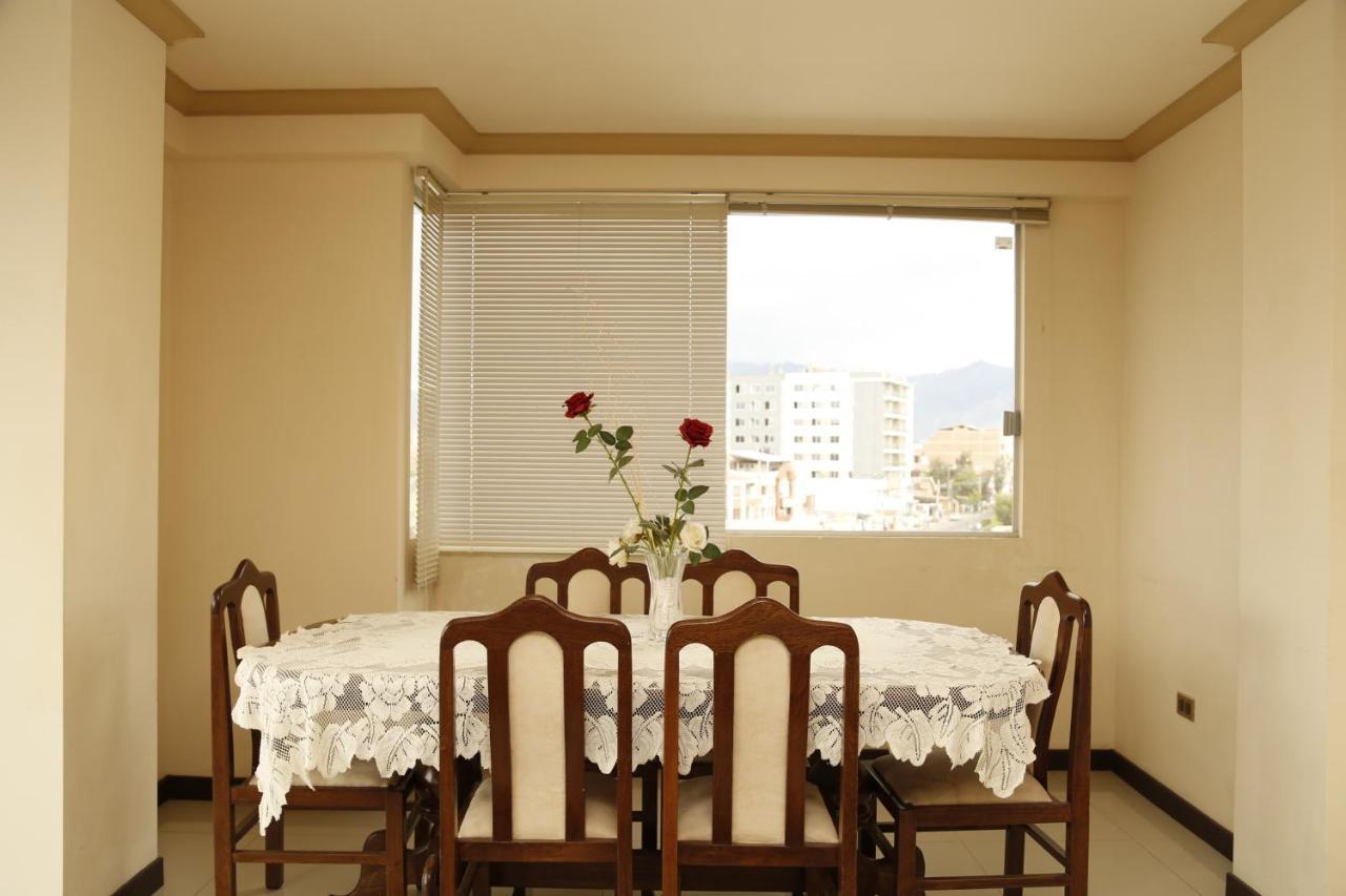 San Martin Apartment โกชาบัมบา ภายนอก รูปภาพ